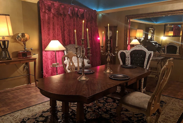 Mystery at the Manor 2
