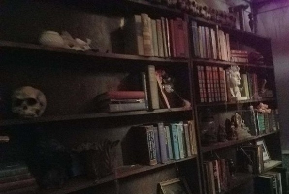 The Hockaloogie Funeral Parlor