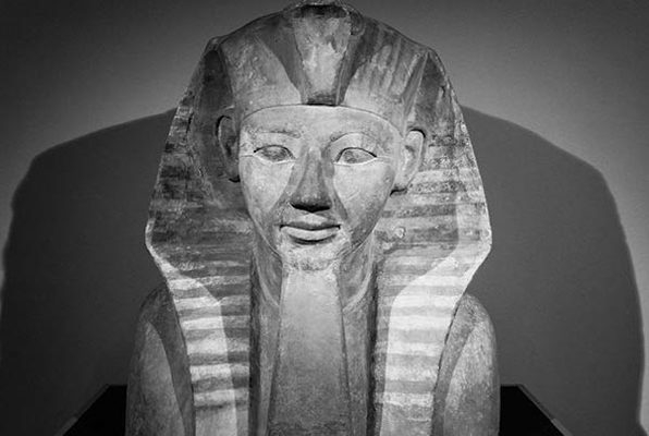 Pharaoh's Tomb