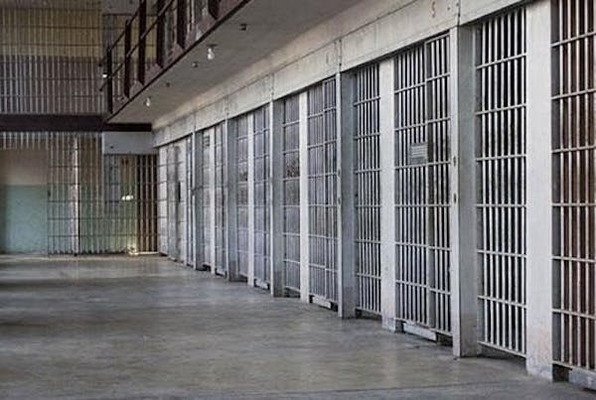 Escape From AlcatrazEscape From Alcatraz - Destination San Francisco