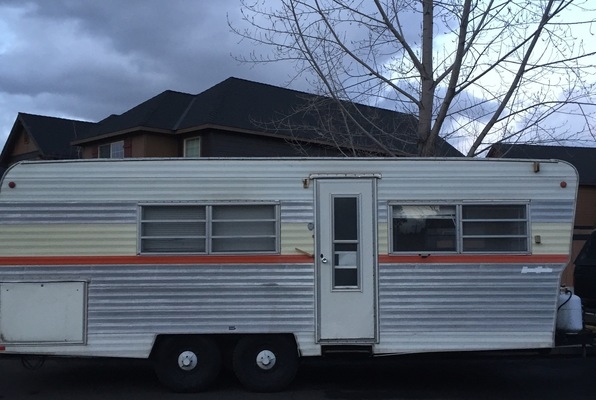Ole Pappy's Trapper Cabin