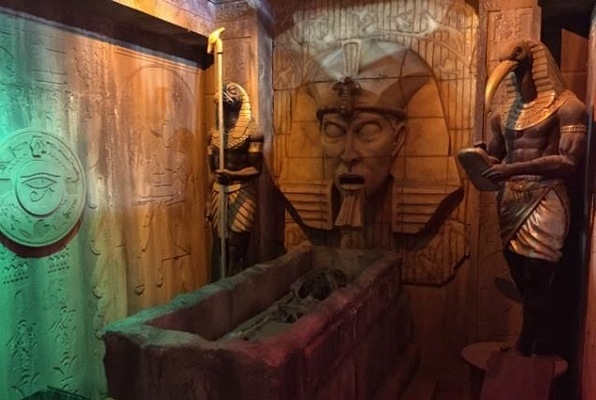 Curse of the Mummy
