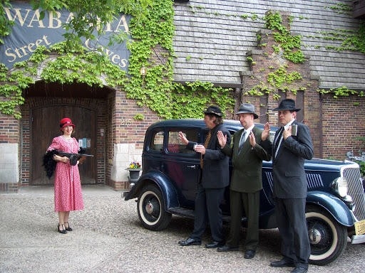 Gangsters's Hideaway