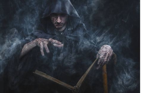 THE SORCERER AND THE FOUNTAIN OF HOPE